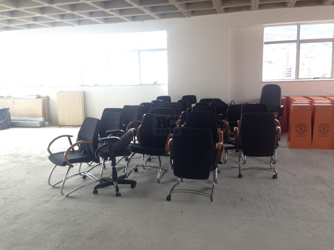 Andar corrido para aluguel no Sion: 